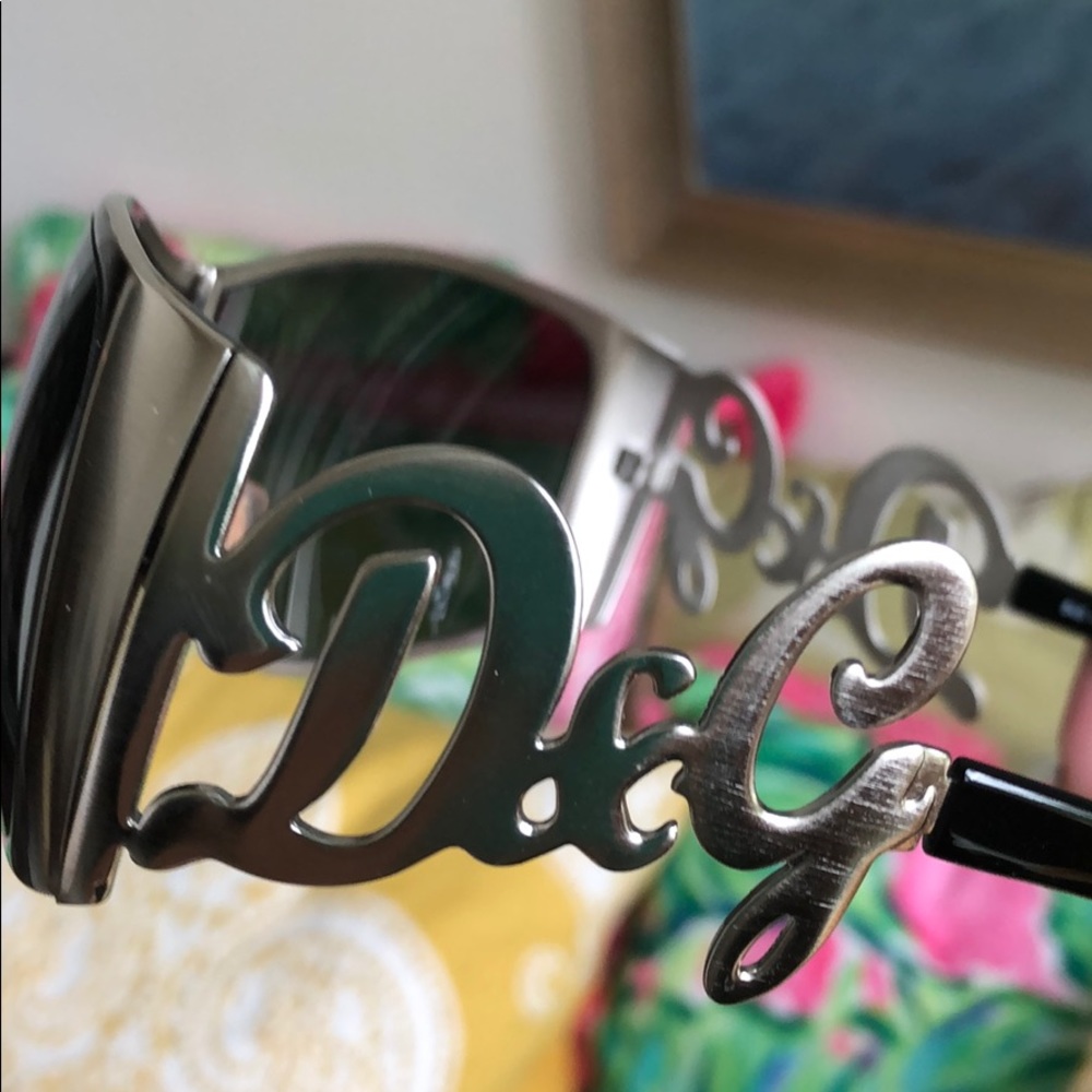 Biker Chic Dolce & Gabbana brushed steel shades